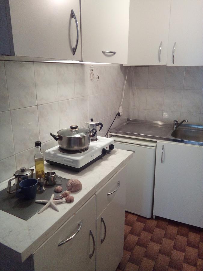 Bissias Guest House Galatás المظهر الخارجي الصورة
