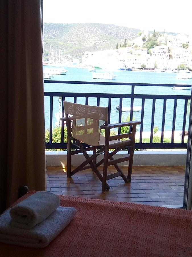 Bissias Guest House Galatás المظهر الخارجي الصورة